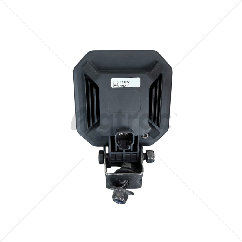 LUZ DE TRABAJO LED PARA TRACTOR AGRICOLA (A0767A7696U2)