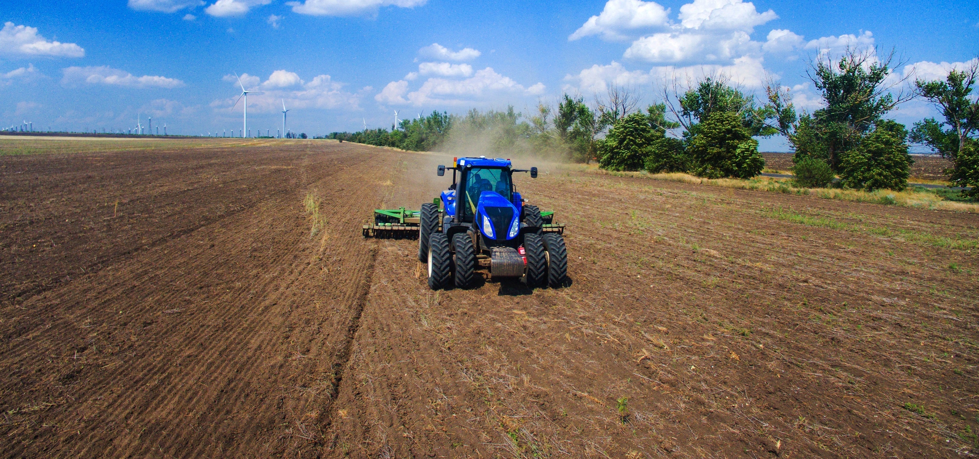 Refacciones para Preparación de Tierras